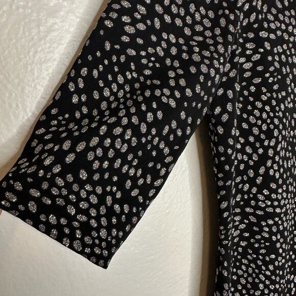 Alice + Olivia Inka Strong Shoulder Mock Neck Mini Dress sz 0 Black Silver Dot - Picture 4 of 7